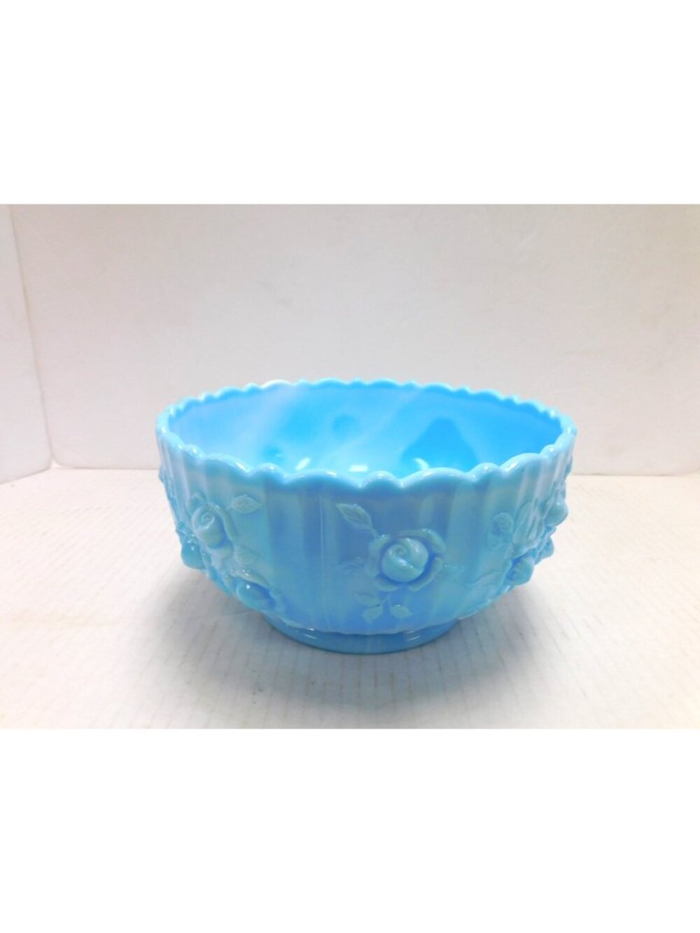 Fenton Art Slag Glass Cabbage Rose Blue Marble Glass 7' Bowl Vintage JC409